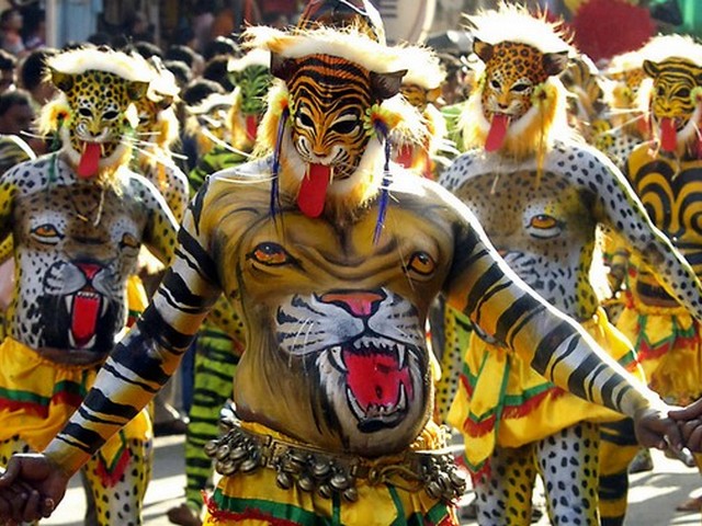 tiger-dance-kerala (1)