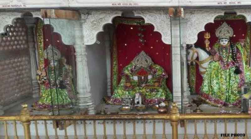 muslim woman as deity in hindu temple