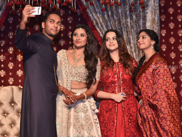 05-1509872770-lal-daughter-12