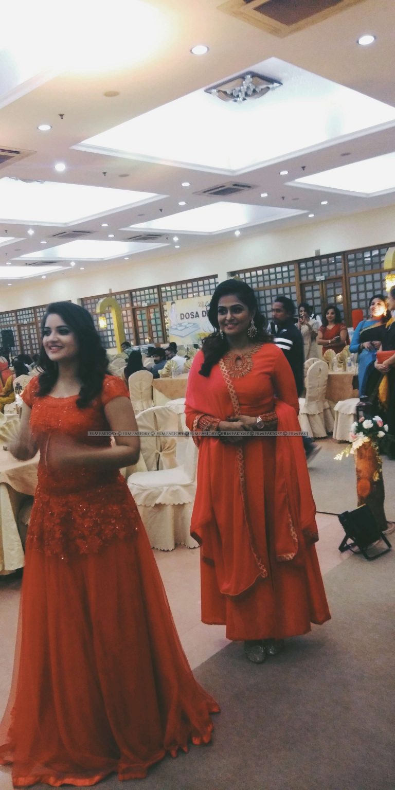 bhavana-wedding-reception-photos-3-768x1536
