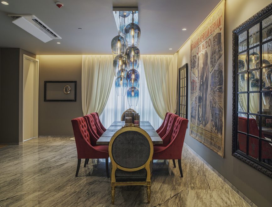 sussanne khan pune apartment pics