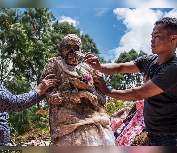 the Community that Digs Up Their Departed Relatives and dress them up