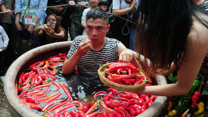 Worlds hottest chili gives man thunderclap headaches