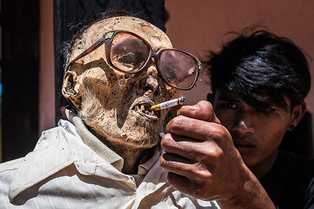 the Community that Digs Up Their Departed Relatives and dress them up