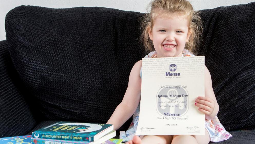 This 3 year old British girl has IQ higher than Albert Einstein