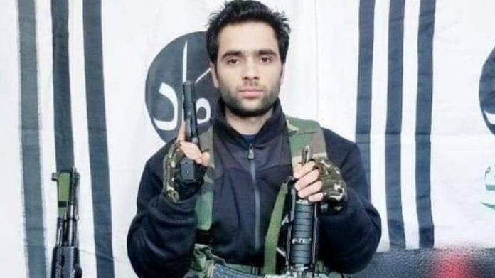 video of terrorsit adil muhammed dar man behind pulwama attack