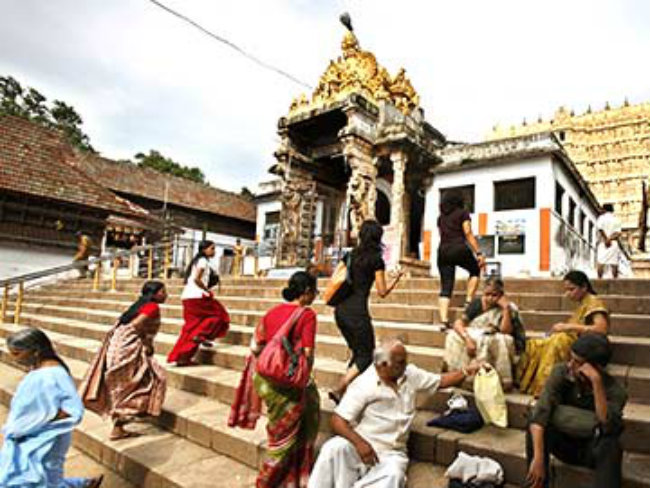 sree-padmanabhaswamy-temple