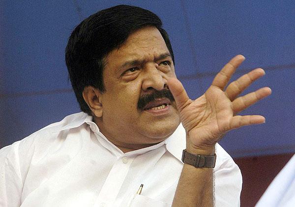 police inactive says ramesh chennithala sankar reddy placement in row
