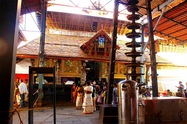 b-guruvayoor-temple cctv guruvayur temple bomb threat guruvayur temple