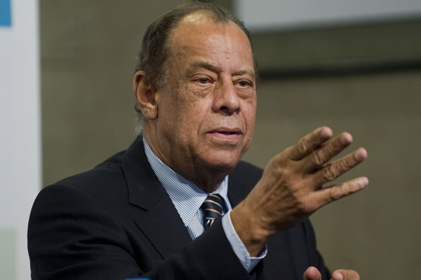 carlos-alberto
