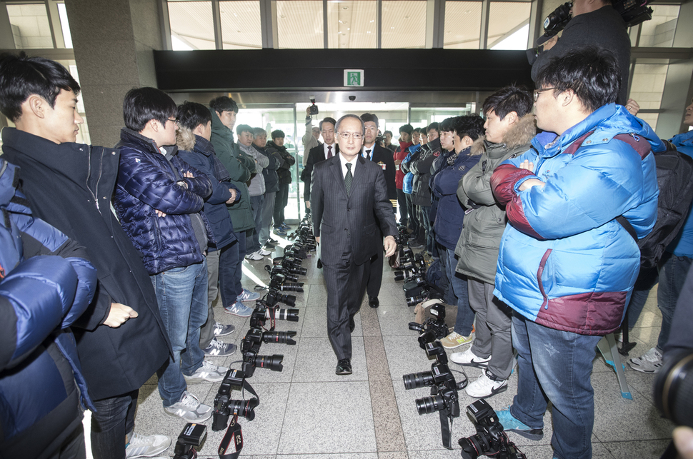 News photographers refuse to take photos