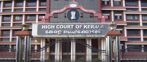 high court police removes media vehicles from the premises of high court fazal murder case highcourt sends notice to CBI highcourt slams thomas chandy hc against jacob thomas in connection with pattur case