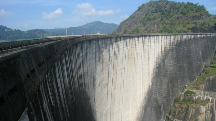 idukki dam eight percentage water left dams