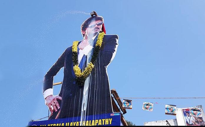 Bairavaa-celebration-1