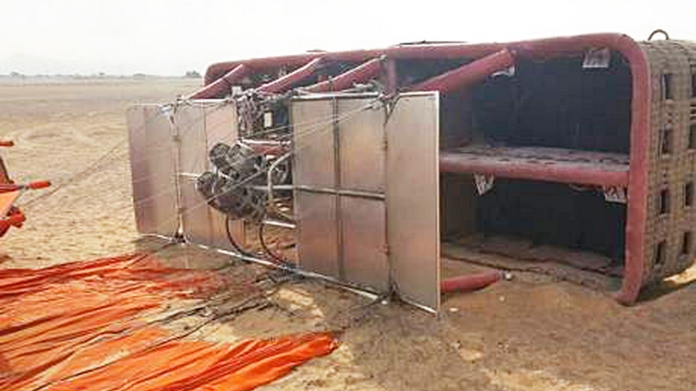 air balloon collapsed at sharjah six injured