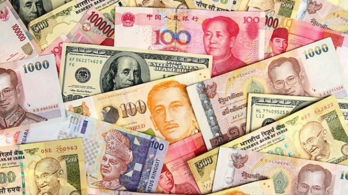 foreign currency worth 32 lakh seized