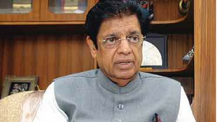 minsiter e ahammed collapses amidst prez speech