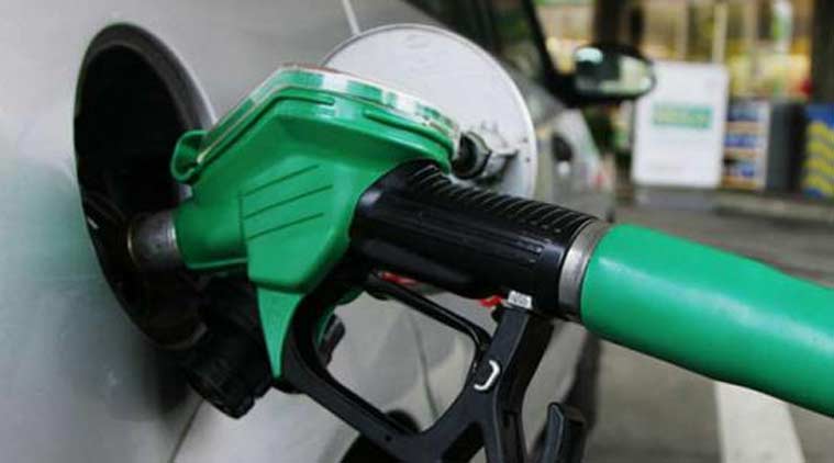 petrol diesel price robbery aluva petrol pump