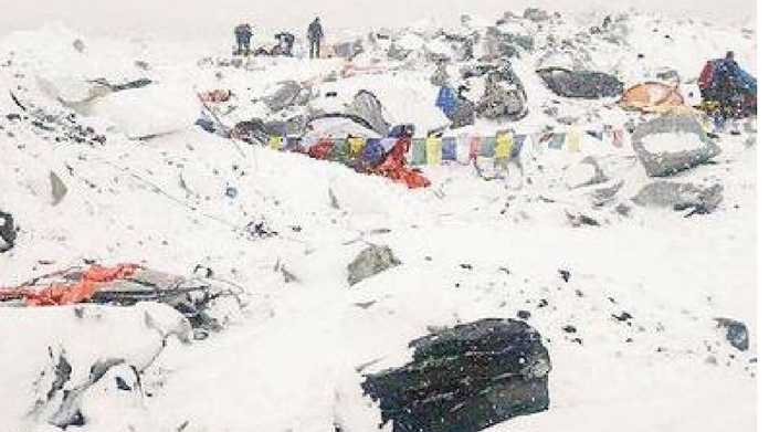 2000 jawans trapped in jammu