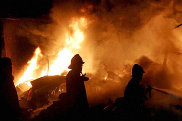 fire at padmanabhaswamy temple