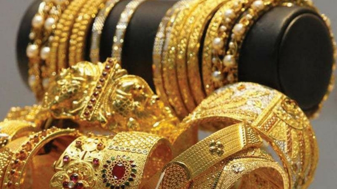 gold price falls