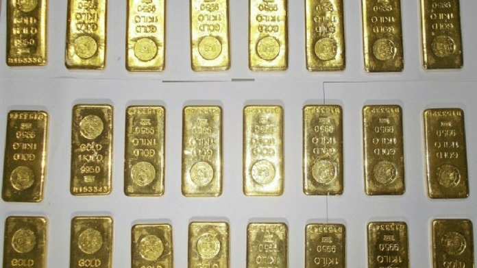 gold smugling ninety crore fine imposed