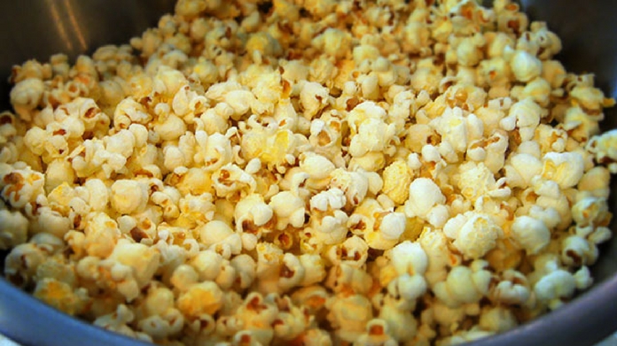 make popcorn easily at home