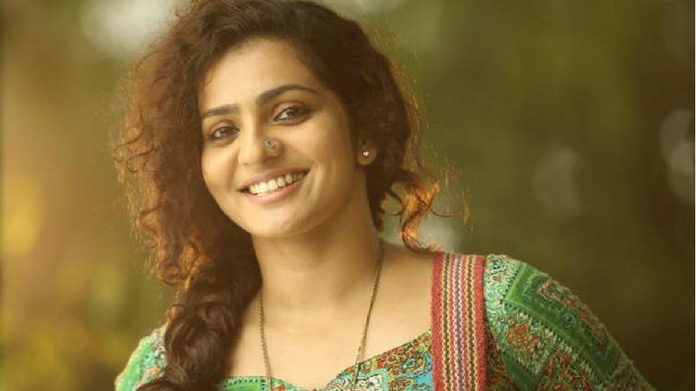 parvathy to step foot in bollywood