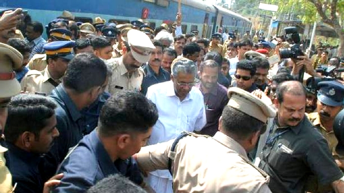 four cammandos for pinarayi vijayan