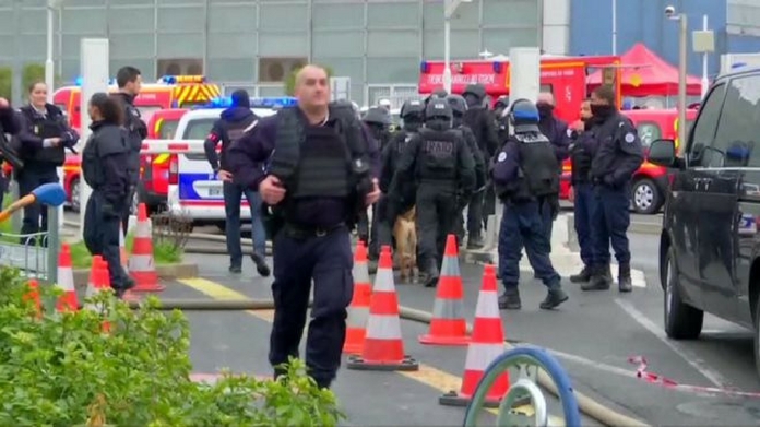 firing at paris airport