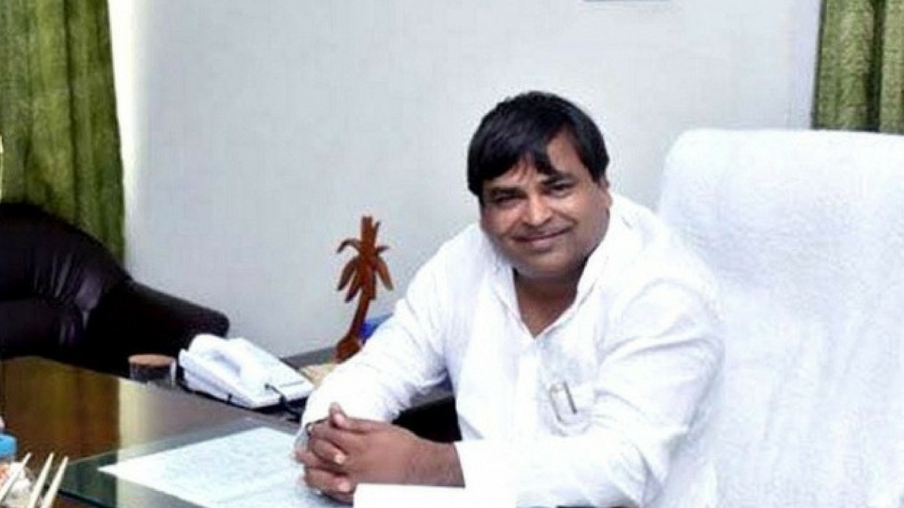 gayathri prajapati