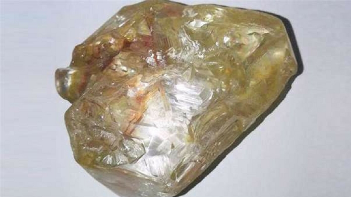 pastor undermines diamond worth 3000 crore