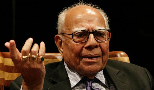 will not charge fees from kejriwal says ram jathmalani