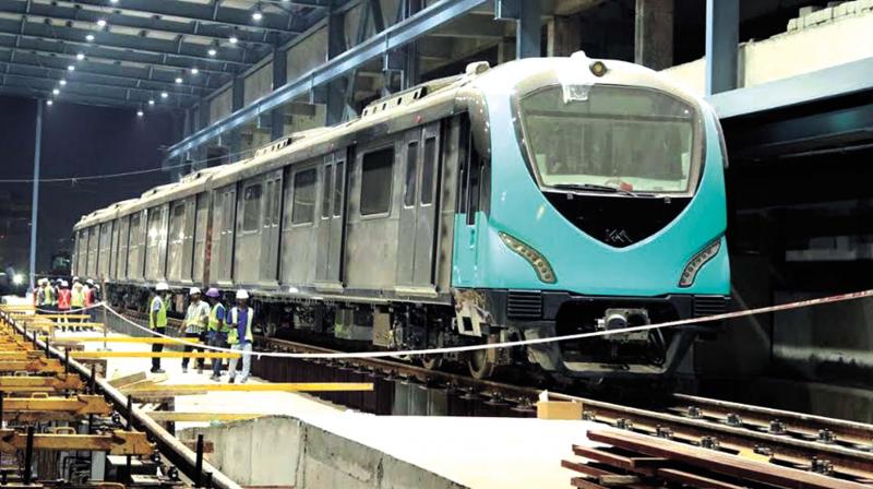 ksrtc gives green signal for metro feeder service