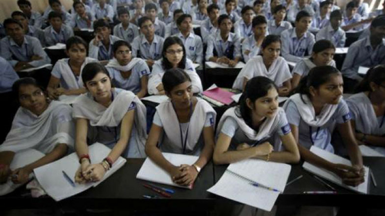 girls uniform