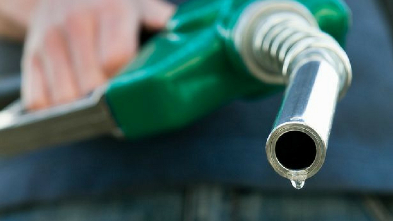 petrol door delivery decrease in petrol price gujarat cuts down fuel price