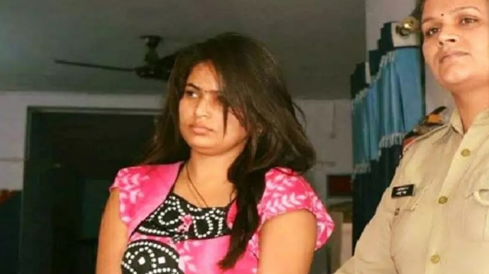 woman helps lover kill husband and daughter
