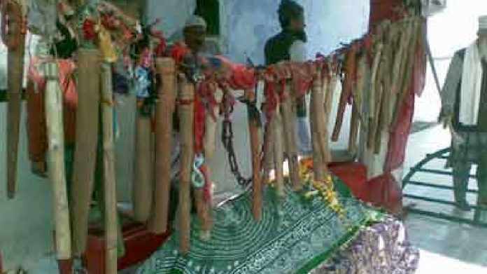 darga