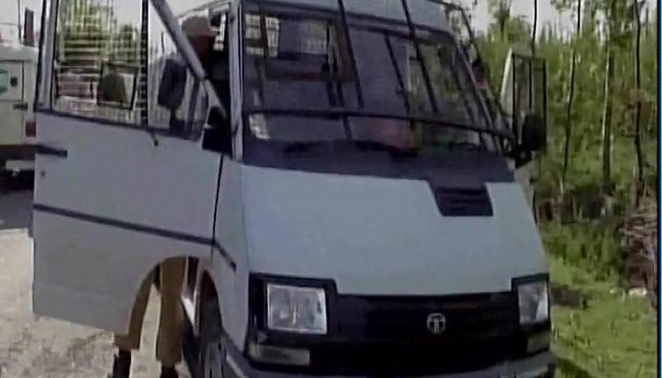 terrorist attack, bank vehicle , jammu kashmir