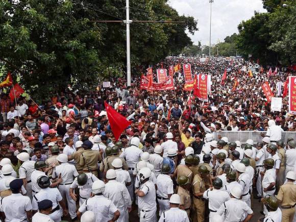 kolkatta secretariate march