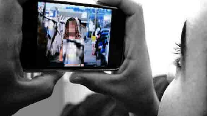 teacher, obscene pictures, students , arrested