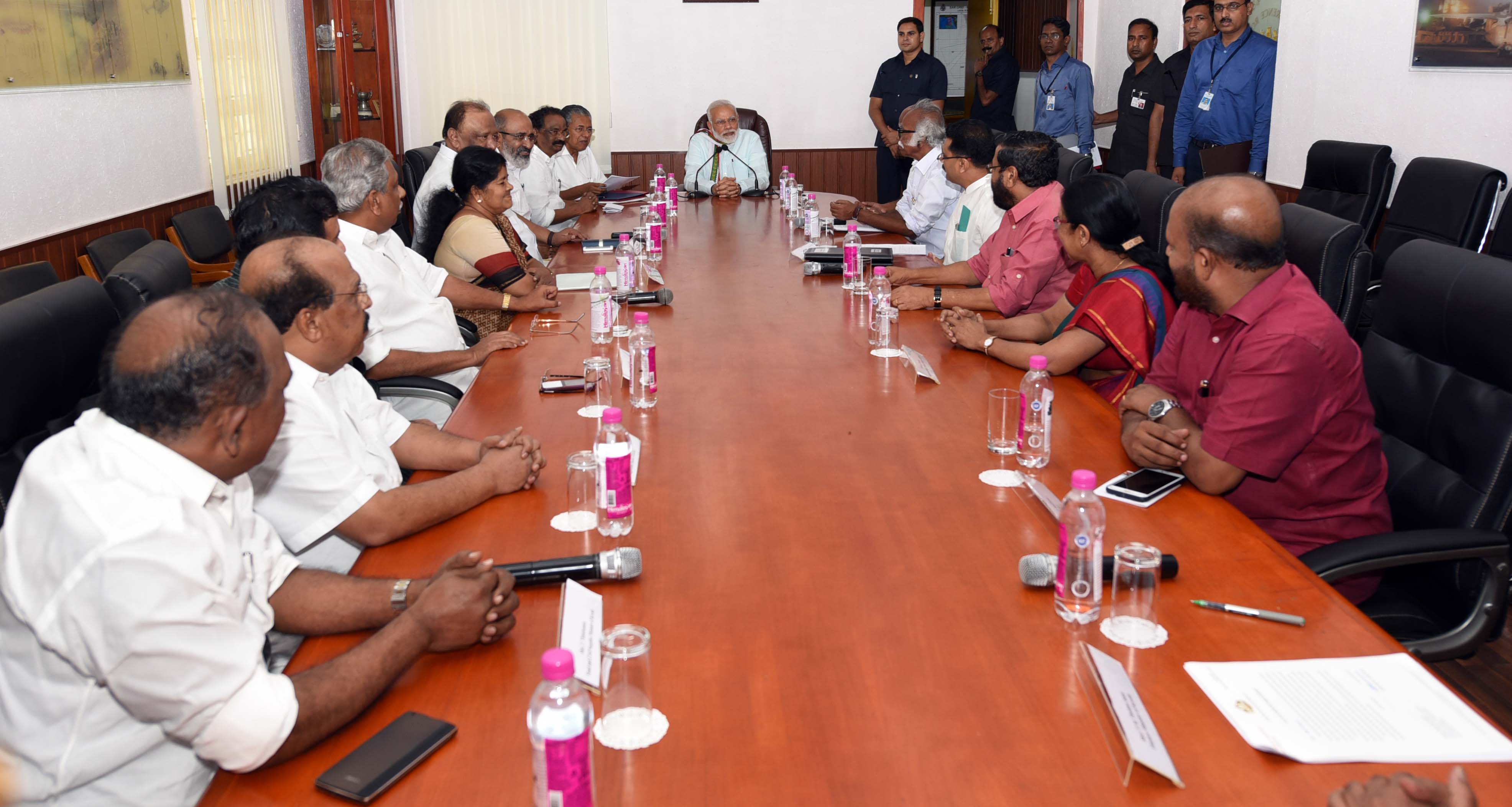 pm meets kerala ministers