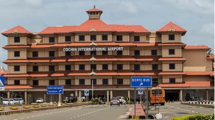 gold customs hunt nedumbassery airport cochin airport nedumbassery airport 33 lakhs gold seized