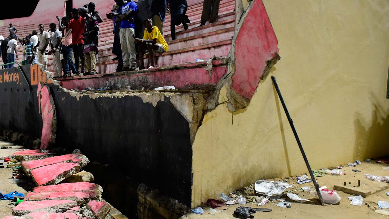 senegal stadium wall collapsed