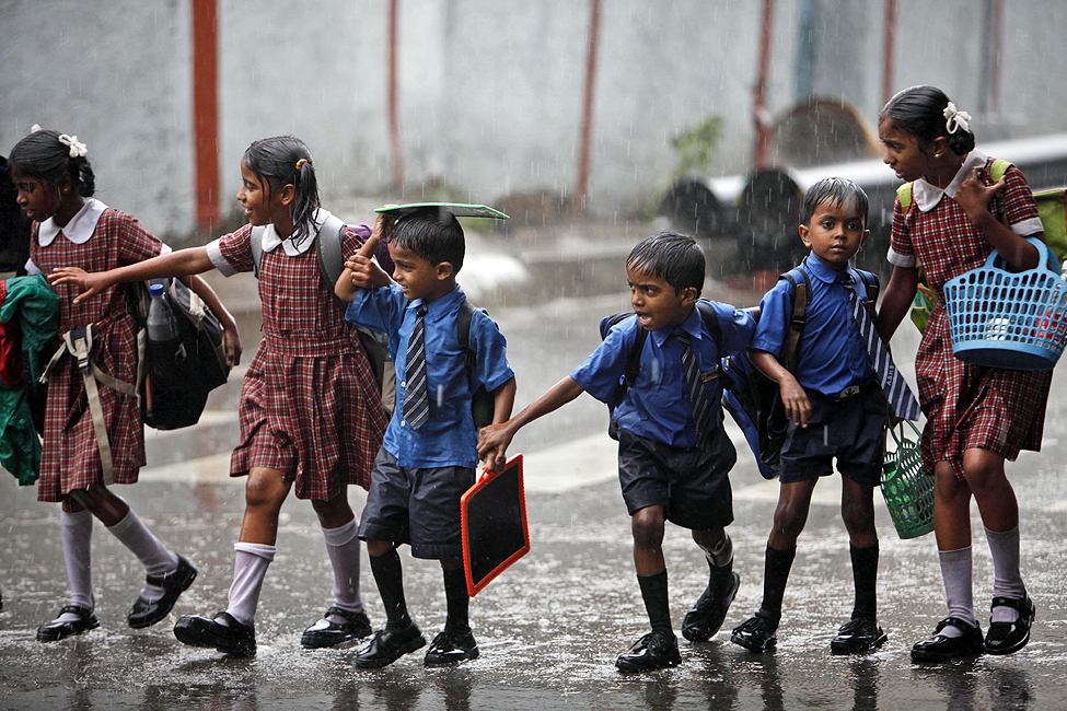 avoid shoes and socks in monsoon says public education department
