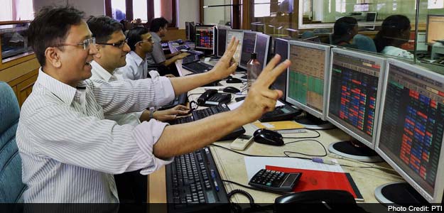 sensex closed with 300 points sensex at historic high level sensex closed at 205 points