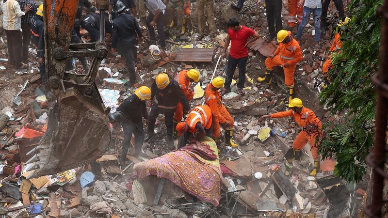 mumbai building collapsed death toll rises