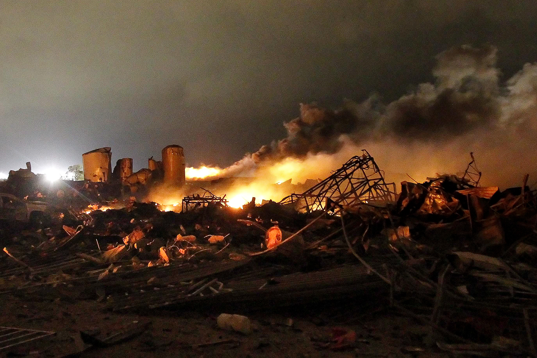 ammonia gas cylinder blast