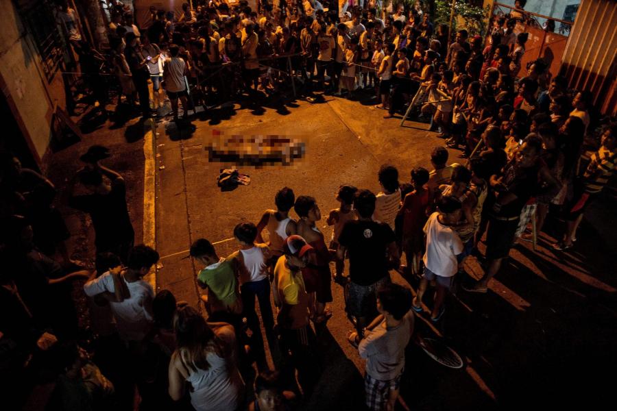 philippines police killes 32 drug dealers