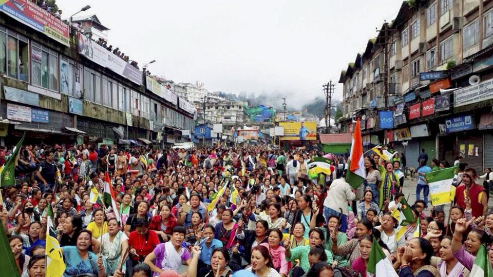 darjeeling indefinite bandh came to halt